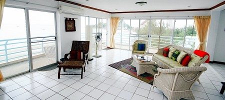 Baan Sangchan Beach Front Condo – 4 Bed Condo For Rent Baan Sangchan Beach Front Condo – 4 Bed Condo For Rent