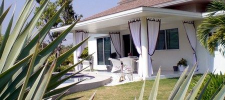 Pool Villa on Large Plot near Golf Course Pool Villa on Large Plot near Golf Course