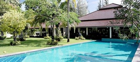 Substantial Golf Course Home Overlooking the 15th now Reduced Substantial Golf Course Home Overlooking the 15th now Reduced