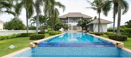 Luxury House On Golf Course In Hua Hin Luxury House On Golf Course In Hua Hin