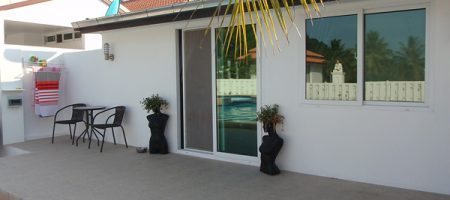 Beautiful Bungalow for Sale (10792) Beautiful Bungalow for Sale (10792)