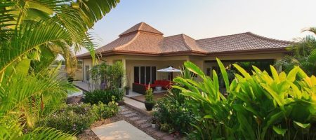 Luxury Pool Villa (10615) Luxury Pool Villa (10615)