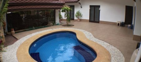 Two-story Balinese Style House for Sale in Town (11174) Two-story Balinese Style House for Sale in Town (11174)