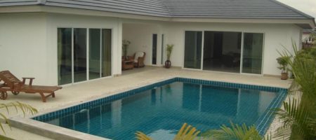 Beautiful Villa For Sale (10884) Beautiful Villa For Sale (10884)