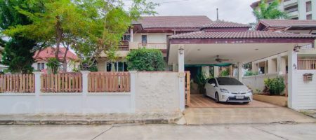 Luxury House for Sale (11153) Luxury House for Sale (11153)