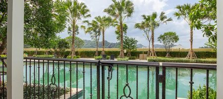 Condominium on Beach for Sale (20599) Condominium on Beach for Sale (20599)