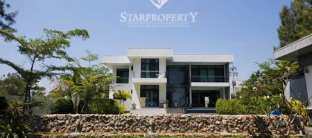 Beach Front House & Restaurant For Sale (10889) Beach Front House & Restaurant For Sale (10889)