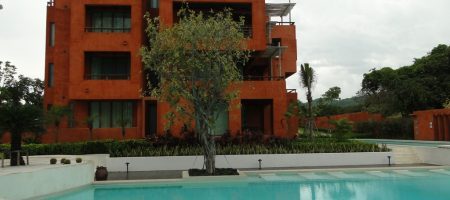Beautiful Condo For Sale (20126) Beautiful Condo For Sale (20126)
