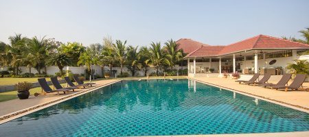 Luxury Pool Villa For Sale (11046) Luxury Pool Villa For Sale (11046)