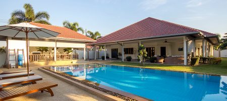 Beautiful Villa (11050) Beautiful Villa (11050)