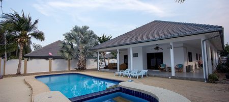 Beautiful Villa in Sunset Village (11075) Beautiful Villa in Sunset Village (11075)