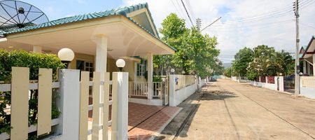 Tropical Hill 1 (10544) Tropical Hill 1 (10544)