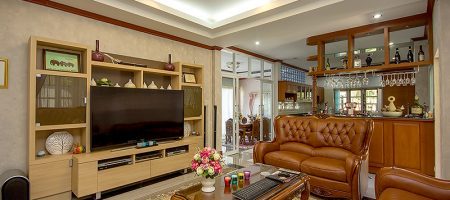 Exclusive Bungalow For Sale (11108) Exclusive Bungalow For Sale (11108)