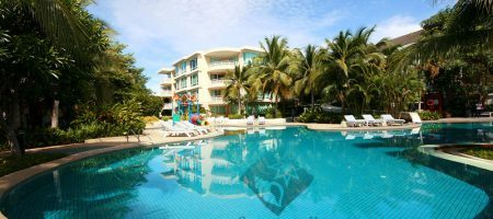 Beautiful 3 Bedrooms Condominium for Sale (20583) Beautiful 3 Bedrooms Condominium for Sale (20583)