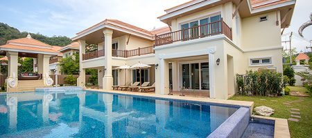 Prestigious Pool Villas for Sale (10914) Prestigious Pool Villas for Sale (10914)
