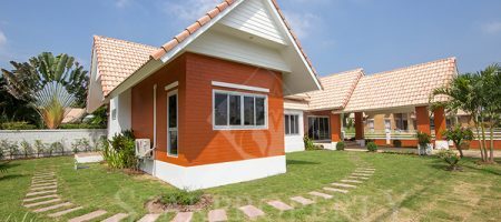 Bungalow in Hua Hin for Sale (10661) Bungalow in Hua Hin for Sale (10661)