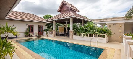 Beautiful Villa with Lovely Pool (11113) Beautiful Villa with Lovely Pool (11113)
