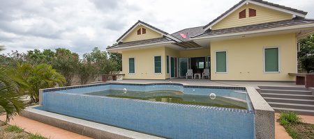 Beautiful Villa Hua Hin Soi 112 (11117) Beautiful Villa Hua Hin Soi 112 (11117)