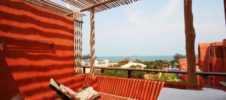 Luxurious Beach Side Condominium (40208) Luxurious Beach Side Condominium (40208)
