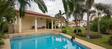 Beautiful Pool Villa Near Black Mountain Golf (10928) Beautiful Pool Villa Near Black Mountain Golf (10928)