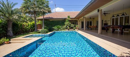 Luxury Pool Villa for Sale (10954) Luxury Pool Villa for Sale (10954)
