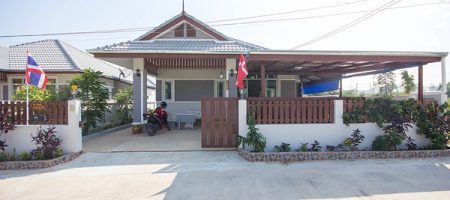 Bungalow in Hua Hin for Rent (30553) Bungalow in Hua Hin for Rent (30553)