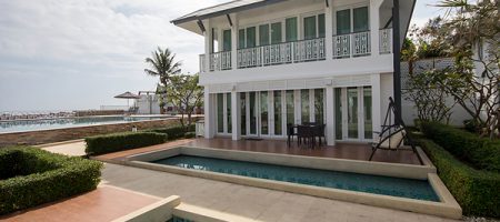 Beach Front Pool Villa in Hua Hin (10968) Beach Front Pool Villa in Hua Hin (10968)