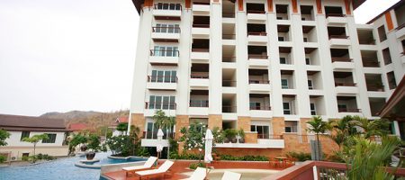 Condominium with Sea View (20404) Condominium with Sea View (20404)