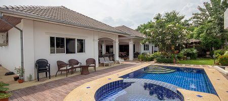 Bungalow in Hua Hin for Sale Hua Hin 102 (11141) Bungalow in Hua Hin for Sale Hua Hin 102 (11141)