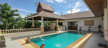Beautiful Villa with Lovely Pool (10958) Beautiful Villa with Lovely Pool (10958)