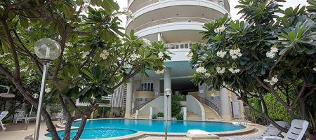 Condominium on Cha Am Beach (20528) Condominium on Cha Am Beach (20528)