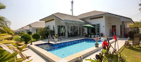 Fully furnished pool villa for Sale (10722) Fully furnished pool villa for Sale (10722)
