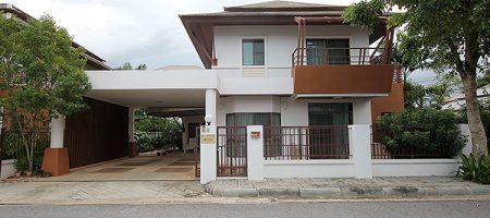 Beautiful 2 Storey House in Hua Hin (10981) Beautiful 2 Storey House in Hua Hin (10981)