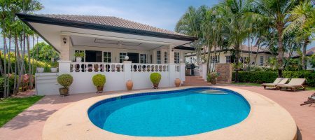 House for Sale in Laguna (11237) House for Sale in Laguna (11237)