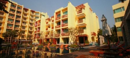 Luxurious Condo for Sale (20122) Luxurious Condo for Sale (20122)