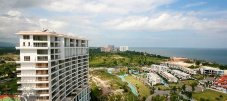Luxury Condominium (40001) Luxury Condominium (40001)