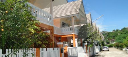 Townhouse for Rent at Khao Takeib (30404) Townhouse for Rent at Khao Takeib (30404)