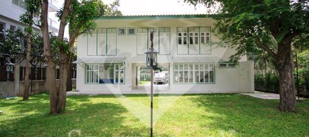 Beautiful Thai House Near the Beach (30385) Beautiful Thai House Near the Beach (30385)