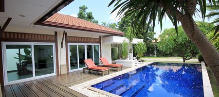 Magnificent Pool Villa For Rent (30459) Magnificent Pool Villa For Rent (30459)
