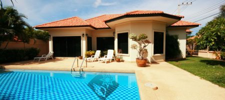 Beautiful Pool Villa at Soi 114 for Rent (30274) Beautiful Pool Villa at Soi 114 for Rent (30274)