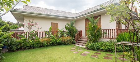 Beautiful Villa in Hua Hin for Rent (30583) Beautiful Villa in Hua Hin for Rent (30583)