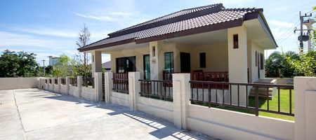 Beautiful Bungalow at Herizon (30479) Beautiful Bungalow at Herizon (30479)