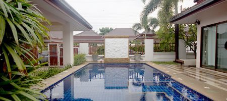 Beautiful Bungalow for Rent with Pool (30541) Beautiful Bungalow for Rent with Pool (30541)