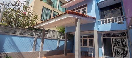 House in Town for Rent at Soi 41 (30660) House in Town for Rent at Soi 41 (30660)