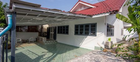 Bungalow in Hua Hin Town for Rent (30664) Bungalow in Hua Hin Town for Rent (30664)