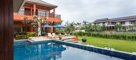 Luxury Two Storey for Rent (30249) Luxury Two Storey for Rent (30249)