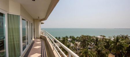 Beautiful Unit at Baan Ruenrom for Rent (40377) Beautiful Unit at Baan Ruenrom for Rent (40377)