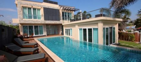 Beach Front 2 Storey With Lovely Pool (30494) Beach Front 2 Storey With Lovely Pool (30494)